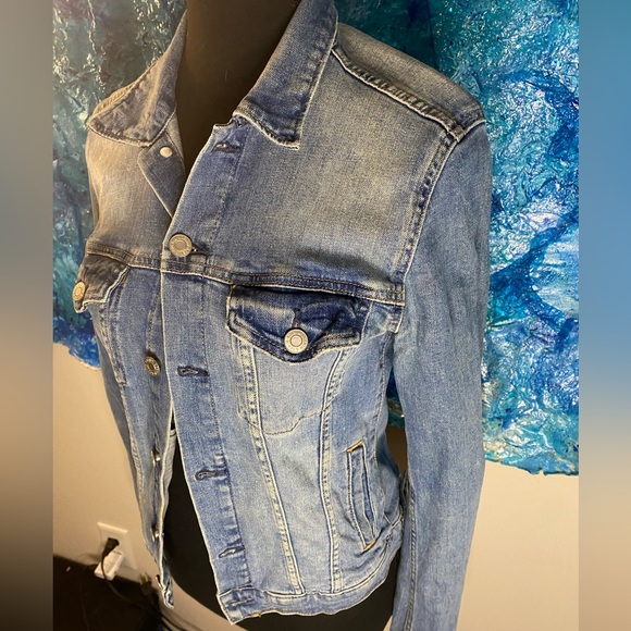 Jean jacket - Picture 5 of 13